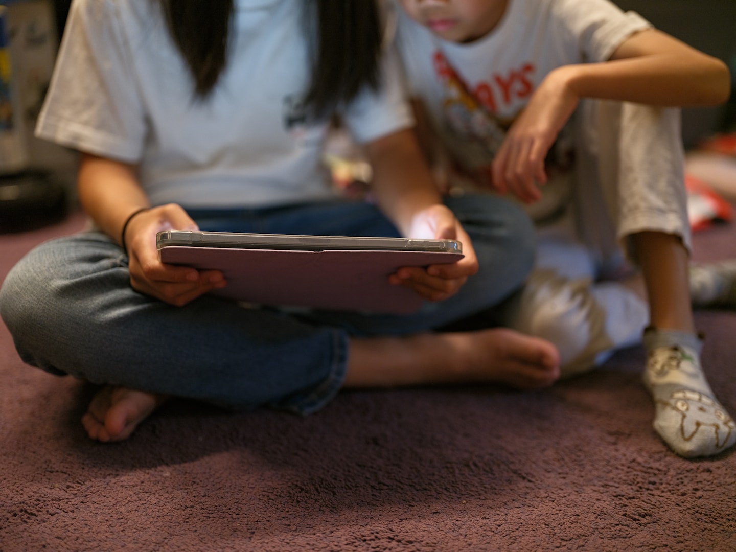 Child using a digital device